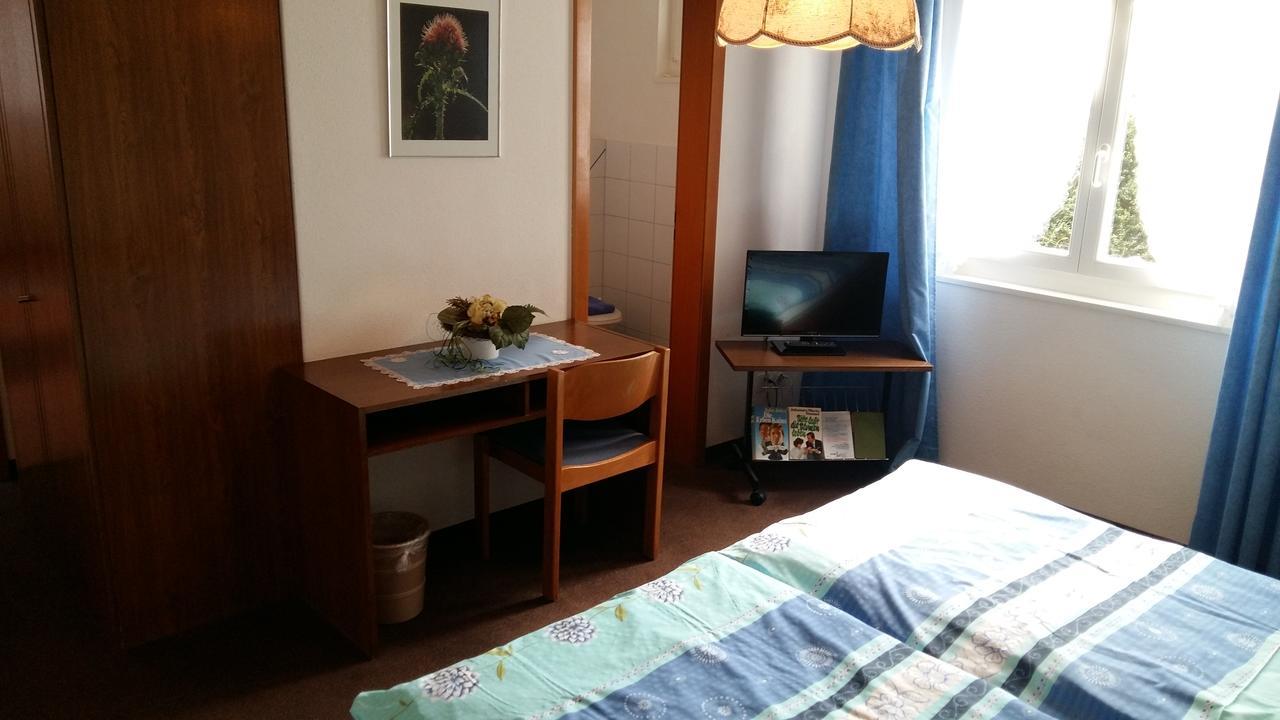 Hotel Garni Sonne Munsterlingen Екстер'єр фото