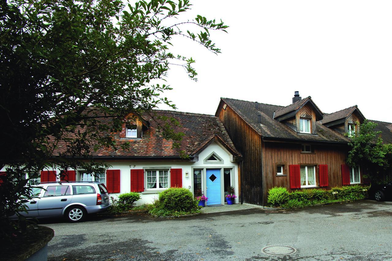 Hotel Garni Sonne Munsterlingen Екстер'єр фото